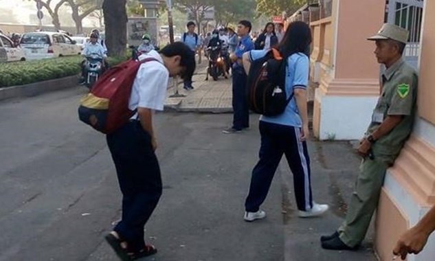 May còn cái cúi đầu của học sinh trường Lê Hồng Phong